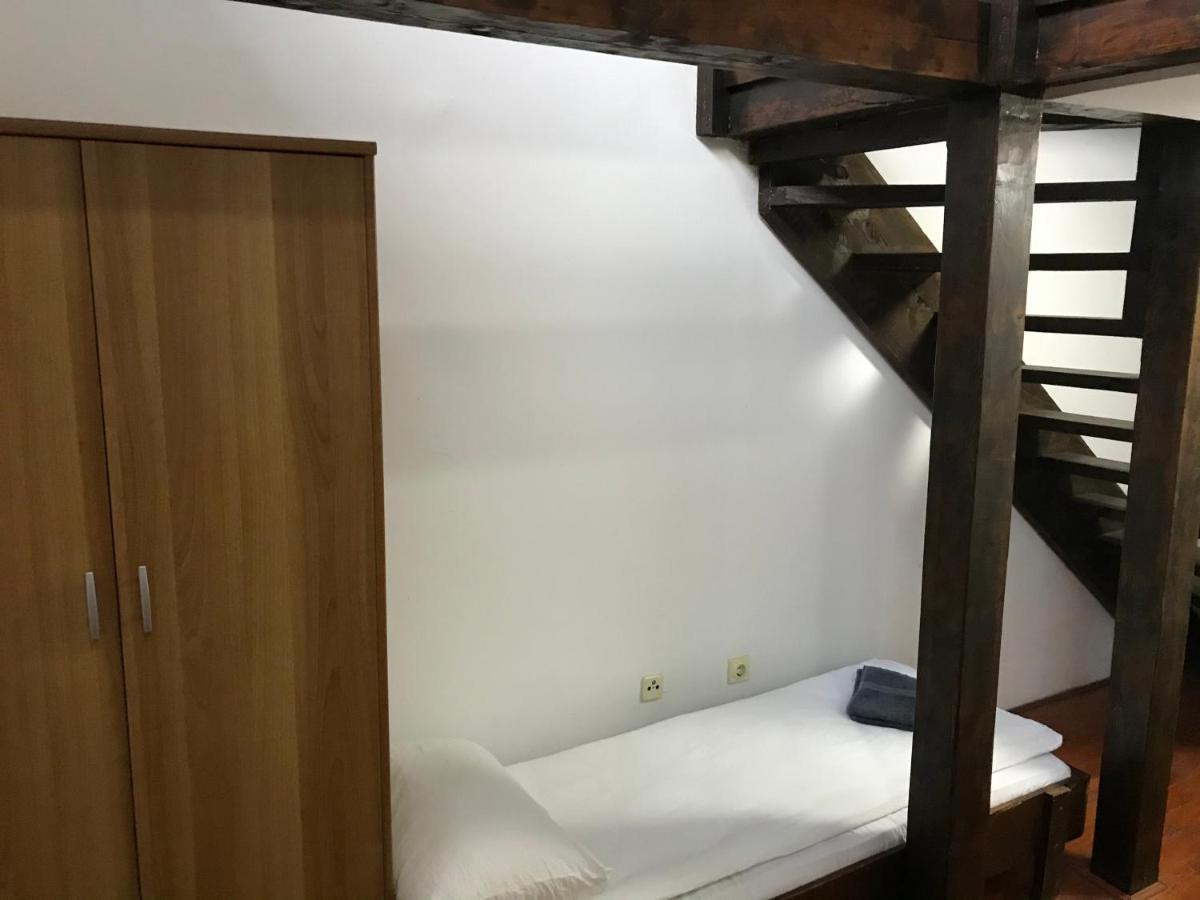 Apartmani Kosuta Tjentiste Luaran gambar