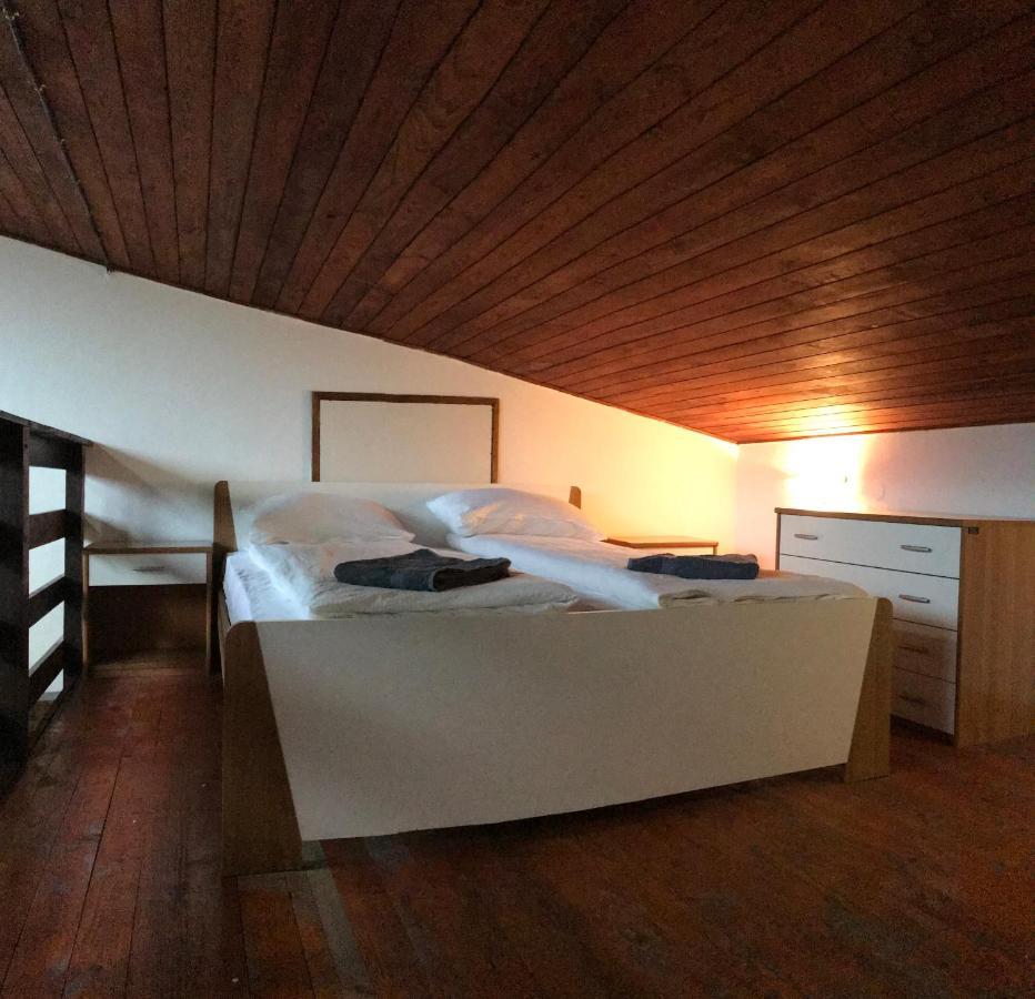 Apartmani Kosuta Tjentiste Luaran gambar